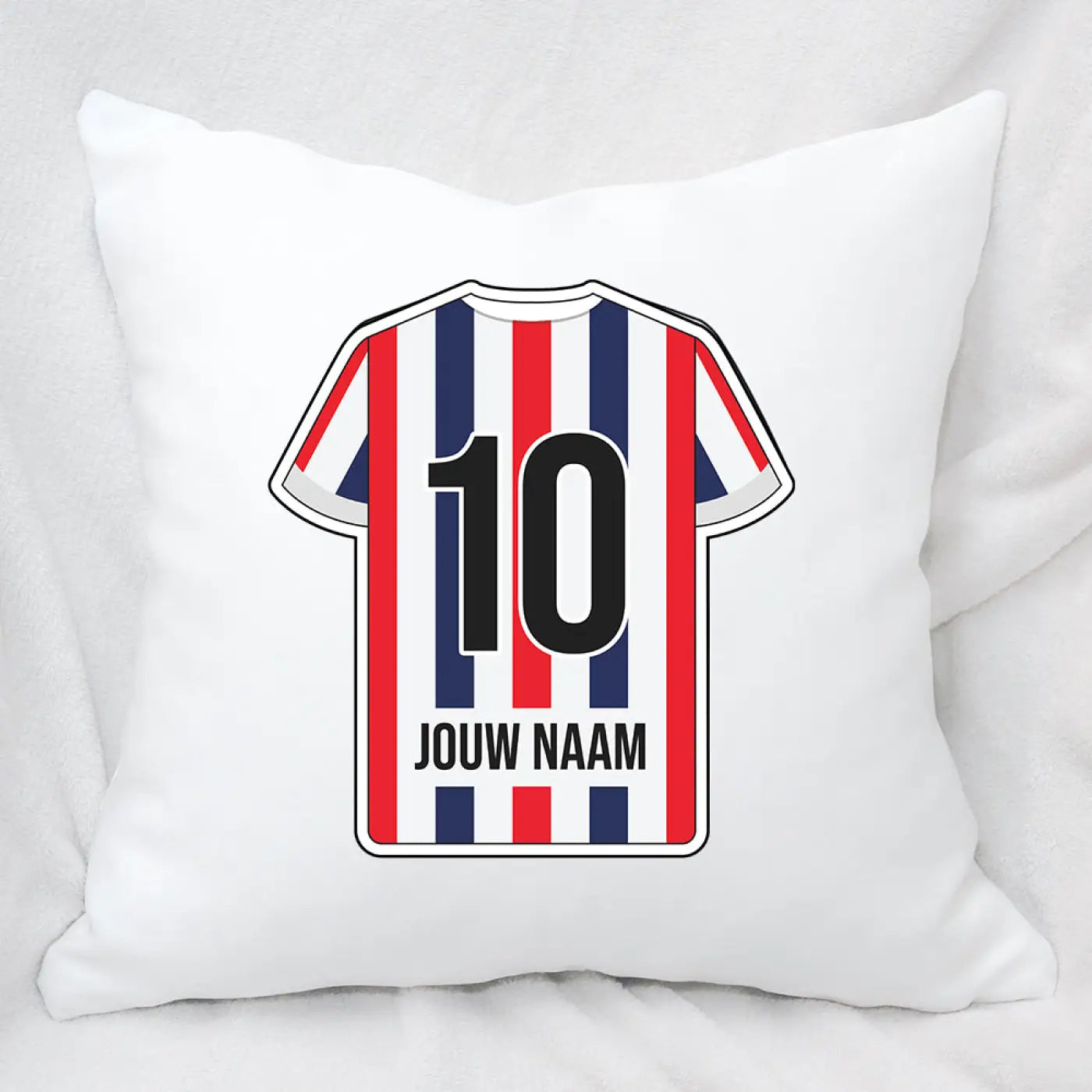 Wit sierkussen met rood wit blauw gestreept voetbalshirt nummer 10 en tekst jouw naam tilburg voetbal kussen